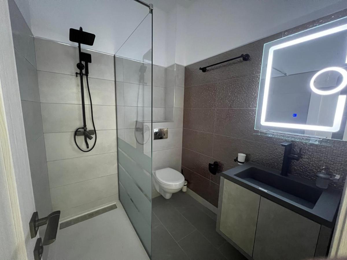 Furtuntec Apartment Tecuci Exterior photo